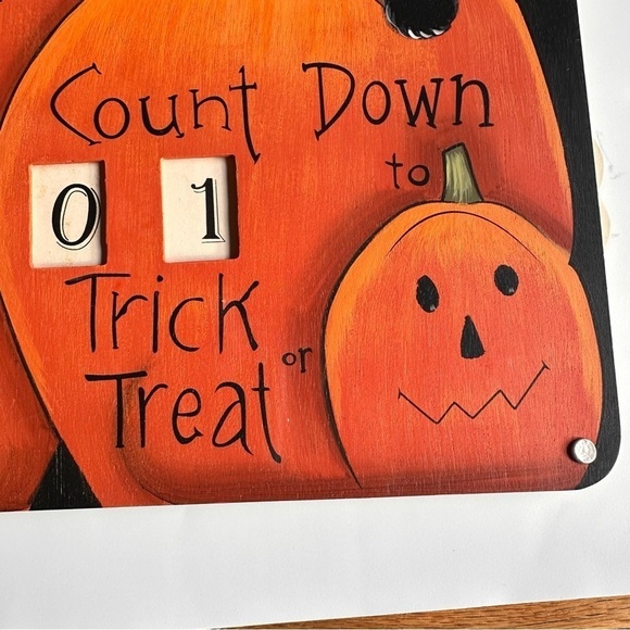Handpainted Halloween Count Down Wooden Hanging Sign with Pumpkins and Cat - Picture 8 of 10